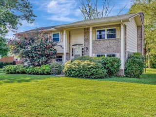 628 N  Valley Dr, Chattanooga, TN 37415