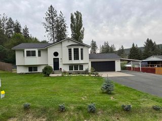 204 Lemon Dr, Nine Mile Falls, WA 99026