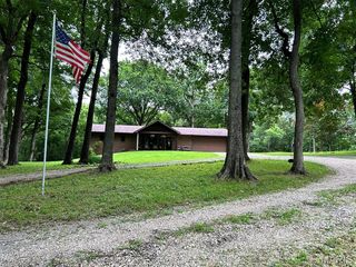 310 Granite Ln, Jackson, MO 63755