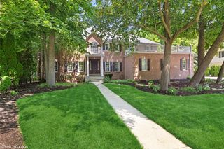 2848 Reserve Ct, Aurora, IL 60502