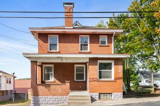 2117-2119 Mount Troy Rd, Pittsburgh, PA 15212