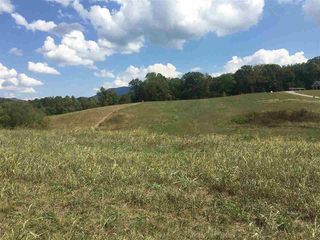 Denison Way, Sevierville, TN 37876