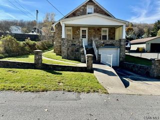 924 Jefferson Ave, Sidman, PA 15955
