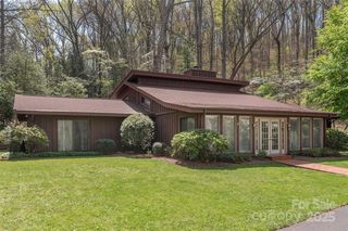 22 Waynewood Dr, Waynesville, NC 28786
