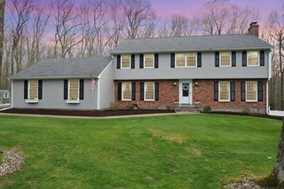 22 Indian Pipe Trail, Avon, CT 06001