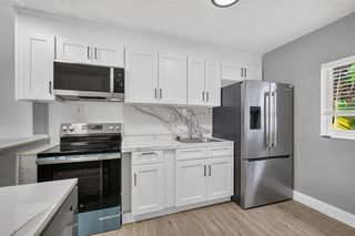 540 NE 61st St, Fort Lauderdale, FL 33334
