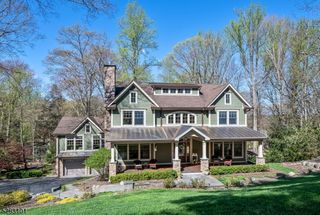 274 Beech Ter, Wayne, NJ 07470