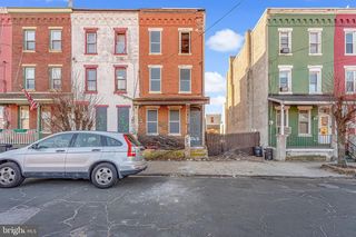 542 York St, Camden, NJ 08102