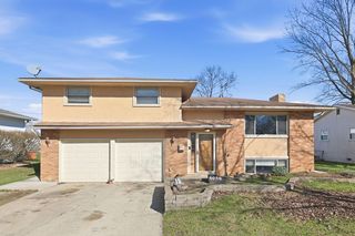 6050 Karl Rd, Columbus, OH 43229