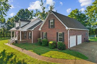 3290 Anes Station Rd, Lewisburg, TN 37091