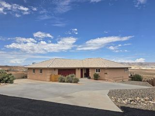541 N  RAINBOW DR, PAGE, AZ 86040