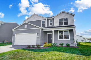 1209 Lake Forest Dr, Hebron, OH 43025