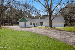 7200 Horace Shumock Rd, Moss Point, MS 39562