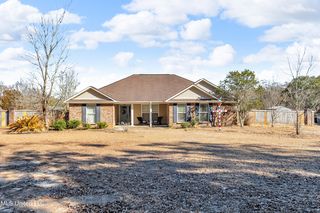 7500 Coleman Homestead Rd, Moss Point, MS 39562