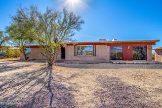 1010 S  Camino De Las Colinas, Tucson, AZ 85748