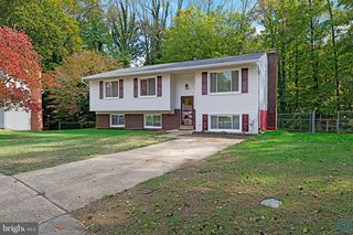 10961 Beechwood Ct, Waldorf, MD 20601