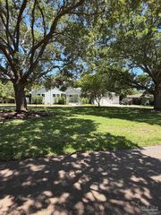 69 Star Lake Dr, Perdido Key, FL 32507