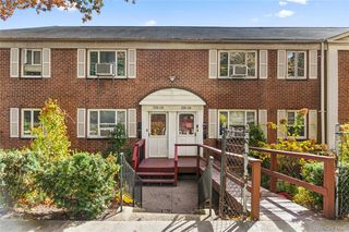 228-08 Stronghurst Avenue #Lower, Queens Village, NY 11427