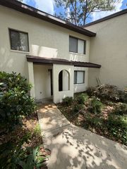 2635 SW 35th Pl #302, Gainesville, FL 32608