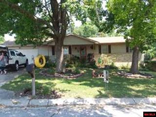 601 E  13th St, Mountain Home, AR 72653