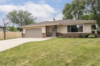1118 Church Way COURT, Mukwonago, WI 53149