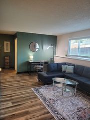4009 San Roberto Ave #6, Anchorage, AK 99508