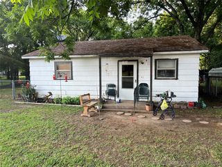 315 12th Ave NE, Ardmore, OK 73401