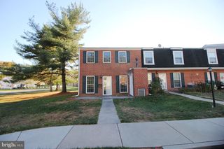 905 Middleton Pl, Norristown, PA 19403