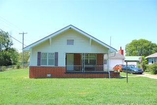 309 N  12th St, Henryetta, OK 74437