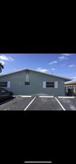 2261 NW 52nd Ct, Fort Lauderdale, FL 33309