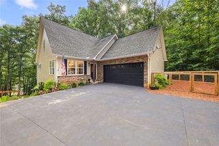 104 Benjamin Dr, Townville, SC 29689