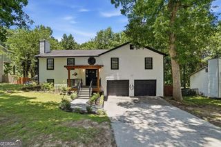 242 Muddy River Rd, Lawrenceville, GA 30043