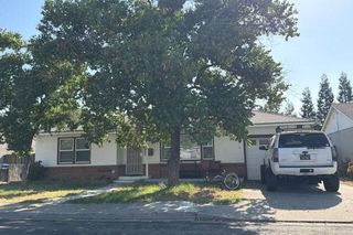 436 Michigan Ave, Manteca, CA 95337