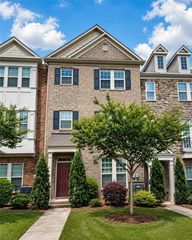 1998 Bryant Park Ln, Decatur, GA 30033