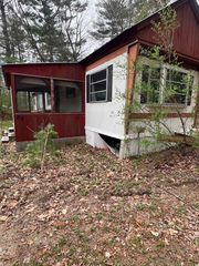 24 Brookside Avenue, Albany, NH 03818