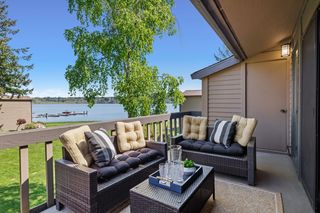 17434 NE 40th Pl #C-5, Redmond, WA 98052