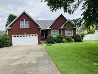 104 Brookview Ct, Springfield, TN 37172