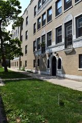 2620 W  Rosemont Ave #2, Chicago, IL 60659