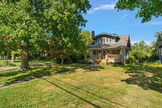 500 S  Court St, Crown Point, IN 46307