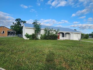 7011 Elyton Dr, North Port, FL 34287