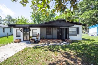 1029 SE 10th Ave, Gainesville, FL 32601