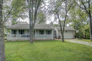 16439 Oak Bridge Rd, Brighton, IL 62012