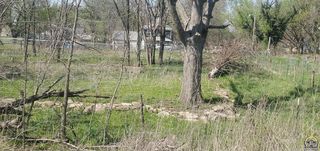W  3rd St #3, Lyndon, KS 66451