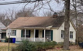 2228 N  Wood Ave, Florence, AL 35630