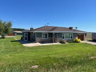 7611 East County Road A, Janesville, WI 53546