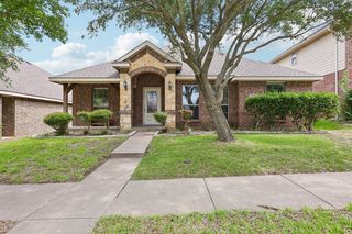 117 Brook Hollow Ln, Red Oak, TX 75154