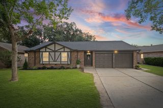 13711 Cologne Dr, Houston, TX 77065