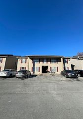 250 Willow Creek Dr #1, Madisonville, TN 37354