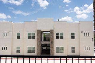 7518 Raymond Chandler Dr #13, Laredo, TX 78041