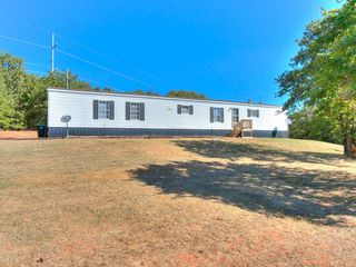 7741 142nd St #27, Noble, OK 73068
